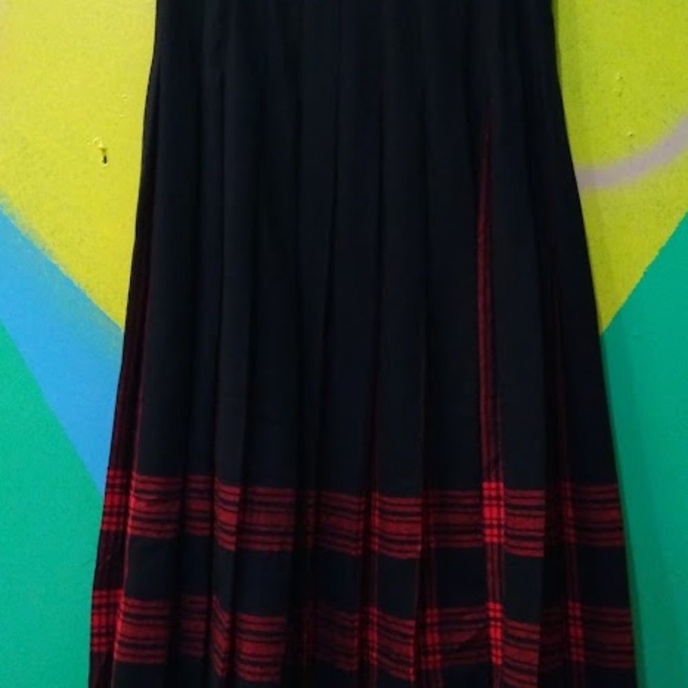 Vintage Pendleton Plaid Wool Prep Skirt.